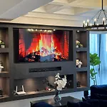 Makati Prime Luxury