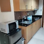 Shell Residences Moa Complex Pasay