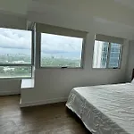 2 Bedroom Luxe Manila Golf View Loft In Bgc