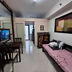 Sea Residences Moa-Eric Apartments