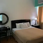 Pearl Manila Hotel