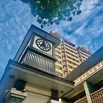 King Bed Suite At Pine Crest #T3-439 Near Mall