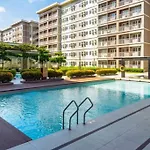 Banyan Trees At Trees Residences