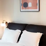 Parksuites Bgc - Spacious 2 Bedroom