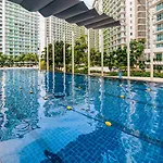 Gabila Staycation At Azure