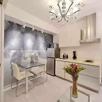 Azure Urban Residences By Lyn