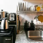 Comfortable 2-Bedroom Home In Paranaque