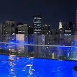 Prime Location Walk To Nightlife! The Gramercy