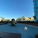 Modern 2Br Beside Okada Manila With Sunset View