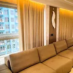 Modern 2Br Beside Okada Manila With Sunset View