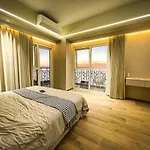 Modern 2Br Beside Okada Manila With Sunset View