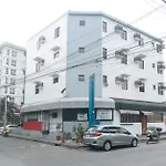 Reddoorz @ The Vjour Hotel Makati