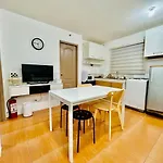 2Br Relaxing Oasis With Pool Access Sorrento Oasis