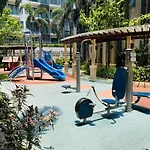 Two Palm Tree Villas Condominium - Studio 8A With Balcony - Across Terminal 3 Airport