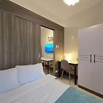 1Br Unit Condotel W Balcony Fame Residences -Fm46