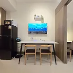 1Br Unit Condotel W Balcony Fame Residences -Fm46