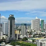1Br Unit Condotel W Balcony Fame Residences -Fm46