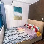 Air Residence Snuggle In Style 1 Bedroom Condo Makati Swim Gym Park Surf 300 Mb