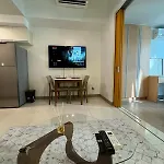 Modern Classic 1 Bedroom In Uptown Bgc