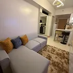 Glamorous Smdc Shore 3, 5 Star Rate Bnb-Wifi-Netflix