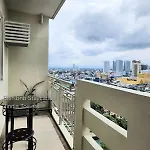 Zinnia Tower 2Br Condo With Qc Cityview