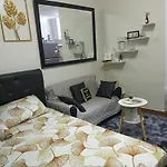 E & L Staycation At Trees Residences