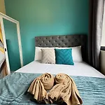 Shore 3 Residences Room 1659 Infront Of Sm Moa