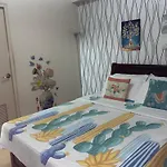 Sheila\'S Condotel At One Palm Tree