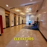 Elegant Condo Beside Venice Grand Canal #Vlra23J