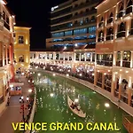 Luxury Bgc Condo, Venice Grand Canal #Vlrc5H