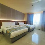Skyport Hotel