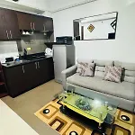 Stamford Residences Fully-Furnished