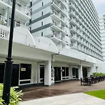 Shell Residences Condotel Near Naia And Mall Of Asia
