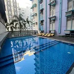 101 Newport Boulevard Condo