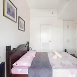 Cozy And Comfy Staycation At The City