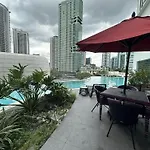 Manila Hotel Residences At Acqua Madr Excellence