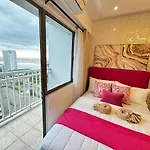 The Pink Velvet Shore Residences Family Room Good For 2-4 Guests By Prime Stay Moa