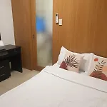 Newly Renovated Shell Residences Mall Of Asia Condo