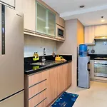 Luxe Suite With 180 Stunning City Views