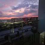 Cityscape Suite At Shore 3
