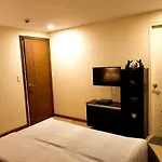 Luckycat Homestay