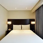 Pearl Garden Hotel