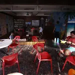 Stay Malate (Wanderers Guest House)