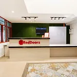 Reddoorz Plus Near Ust Manila
