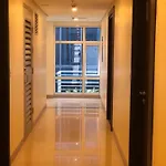 Favila Condotel Unit-101 Newport Boulevard Walking Distance To Airport 3 Near All Airport Terminal