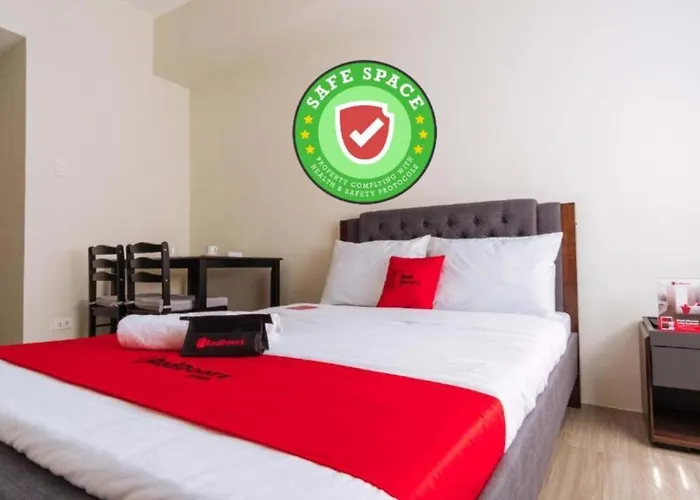 Reddoorz Premium @ Vista Heights Legarda