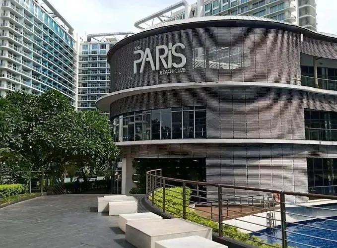 Cozy 1Br Condo In Azure Urban Resort Residences
