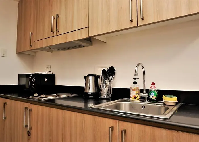 Moa Pasay 1148 Nice Transient Staycation Near Airport