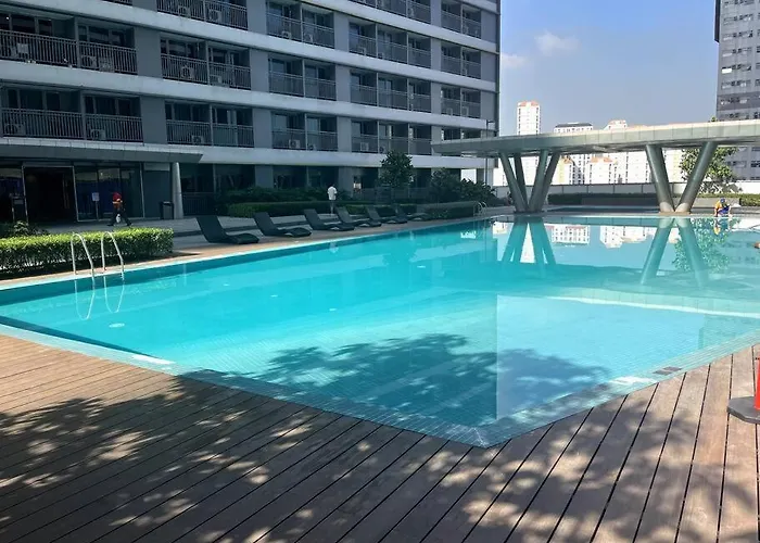 Cozy Studio Unit At Fame Residence Metro Manila