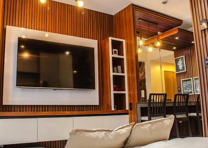 Coast Condo Penthouse In Pasay, Metro Manila Near Sm Mall Of Asia, Ninoy Aquino International Airport, World Trade Center, Star City, Intramuros